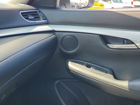 Used 2021 INFINITI QX50 Luxe FWD image 31