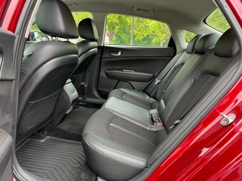 Used 2020 Kia Optima S FWD image 16