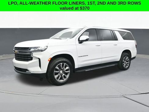 Used 2024 Chevrolet Suburban LT w/ LT Signature Package image 6