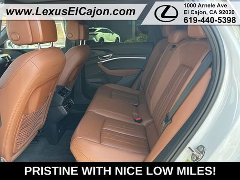 Used 2024 Audi Q8 e-tron Premium AWD/4WD image 39