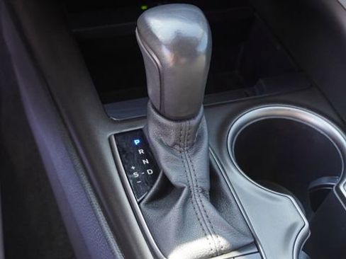 Used 2024 Toyota Camry XSE FWD image 24