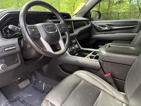 Used 2022 GMC Yukon Denali image 21
