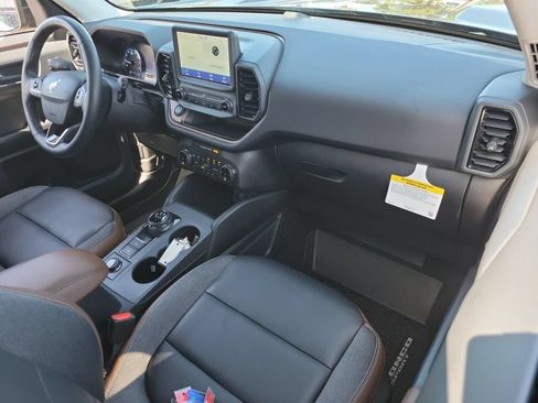 Certified 2023 Ford Bronco Sport Outer Banks AWD/4WD image 11