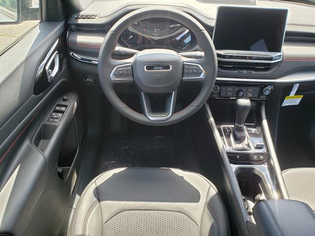 New 2026 Jeep Compass Trailhawk AWD/4WD image 9