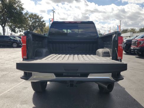 Used 2026 Chevrolet Silverado 3500 LTZ w/ LTZ Premium Package image 11