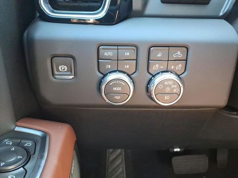 New 2026 GMC Sierra 1500 Denali Ultimate image 24