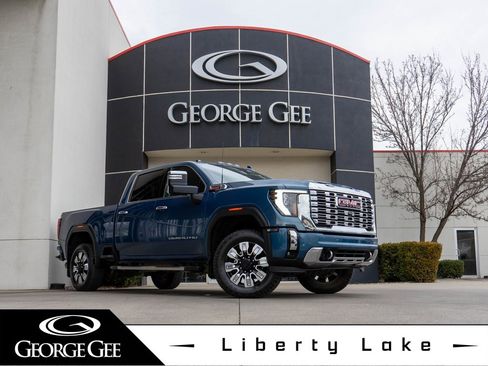 Used 2025 GMC Sierra 2500 Denali w/ Denali Reserve Package image 1
