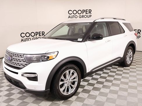 Used 2024 Ford Explorer Limited image 11