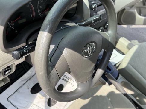 Used 2010 Toyota Corolla LE image 8