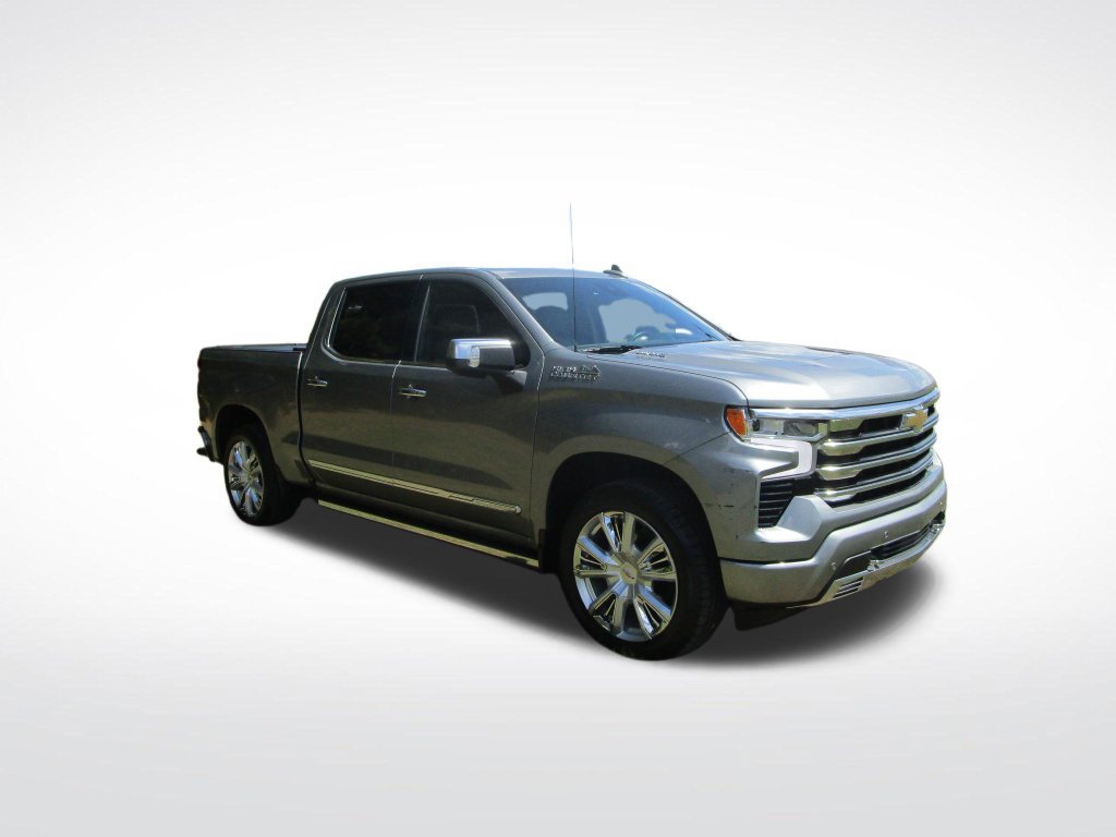 Used 2023 Chevrolet Silverado 1500 High Country w/ High Country Premium Package AWD/4WD image 7