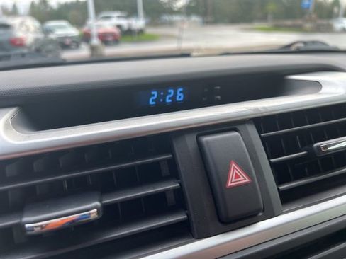 Used 2018 Toyota 4Runner Limited image 34