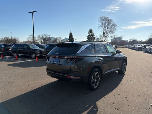 Used 2023 Hyundai Tucson SEL w/ Convenience Package image 2