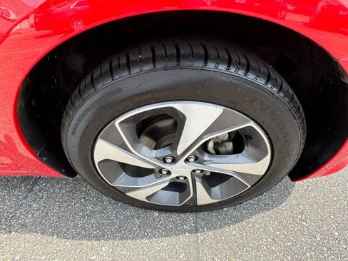 Used 2020 Chevrolet Sonic Premier image 40