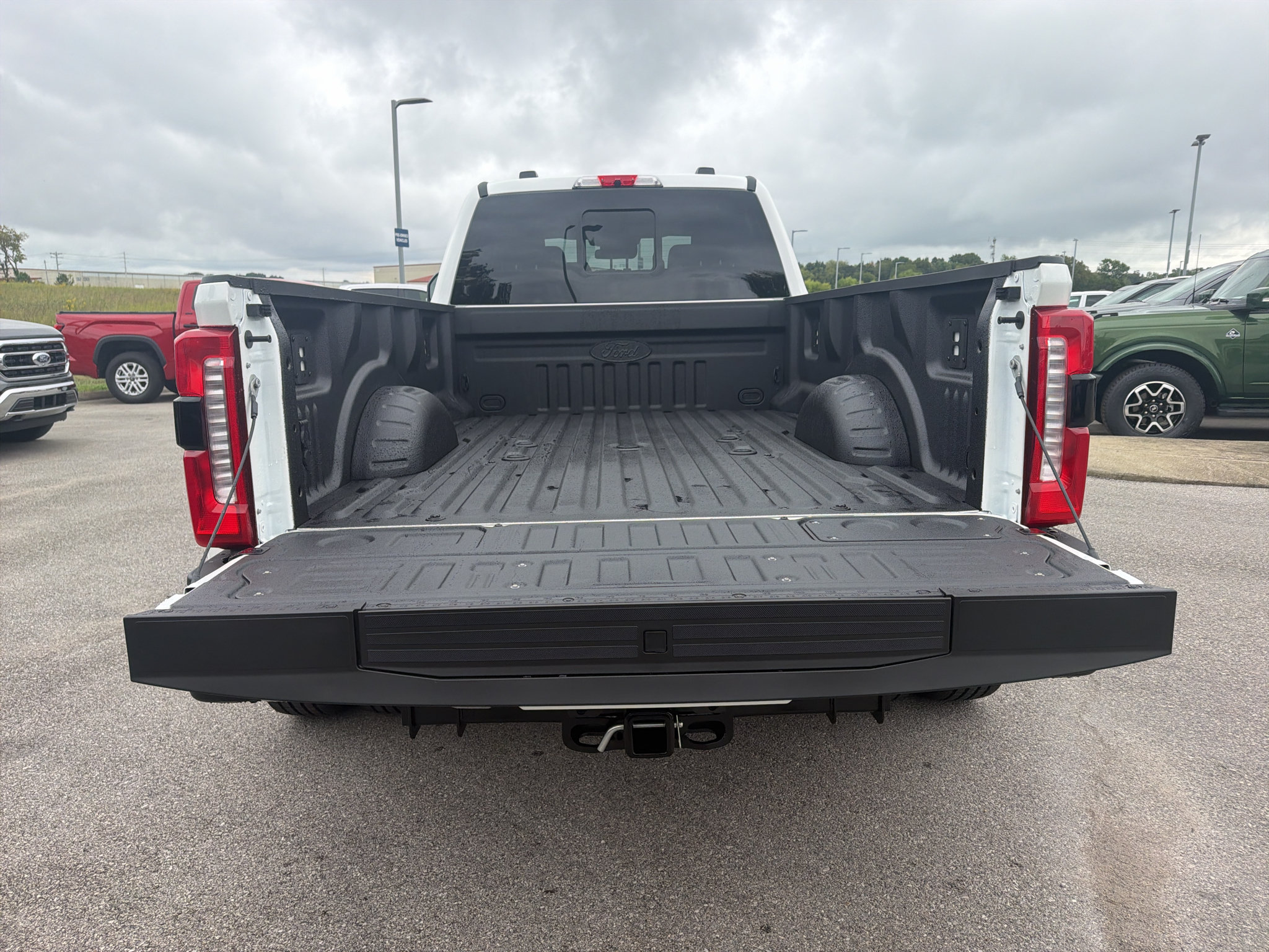 New 2027 Ford F350 Lariat w/ Lariat Ultimate Package AWD/4WD image 30