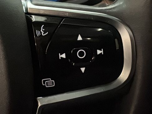 Used 2023 Volvo S60 T8 Plus w/ Climate Package image 14