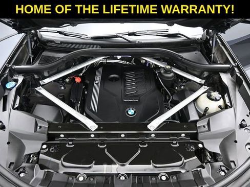 Used 2022 BMW X7 xDrive40i w/ Premium Package AWD/4WD image 59