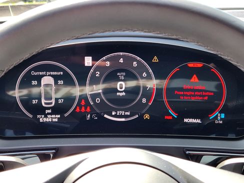 Used 2026 Porsche Cayenne S image 19