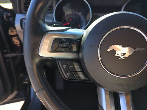 Used 2018 Ford Mustang GT w/ GT Performance Package RWD image 17