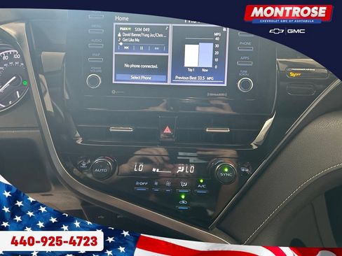 Used 2024 Toyota Camry SE FWD image 17