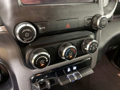 Used 2024 RAM 2500 Big Horn image 34