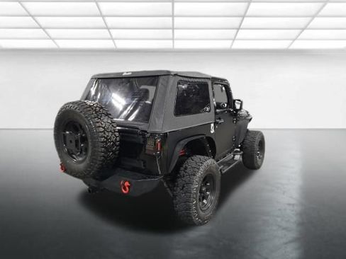 Used 2013 Jeep Wrangler Rubicon w/ Dual Top Group AWD/4WD image 5