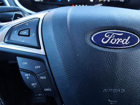 Used 2017 Ford Edge SEL w/ Equipment Group 201A image 26