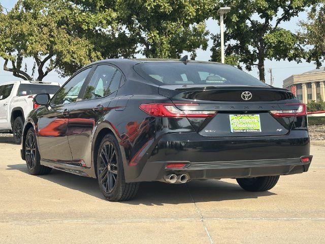 Used 2025 Toyota Camry SE w/ Convenience Package FWD image 3