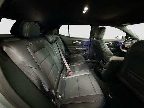 New 2026 Chevrolet Equinox EV LT image 27