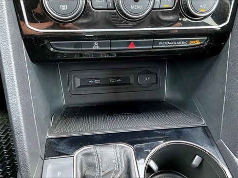 Used 2022 Volkswagen Atlas SE AWD/4WD image 15