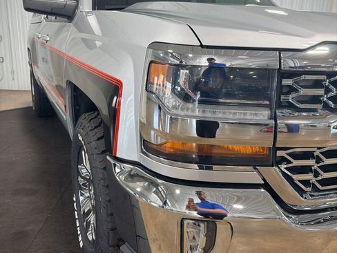 Used 2016 Chevrolet Silverado 1500 LT w/ All Star Edition AWD/4WD image 5