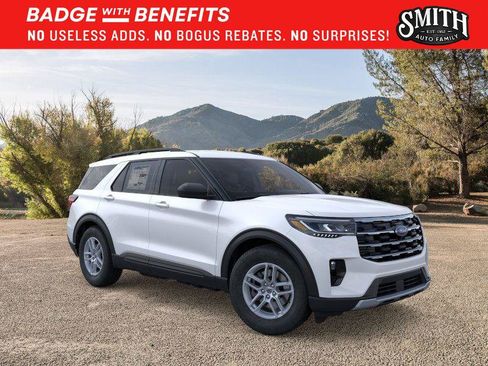 New 2026 Ford Explorer Active w/ Active Comfort Package RWD image 8