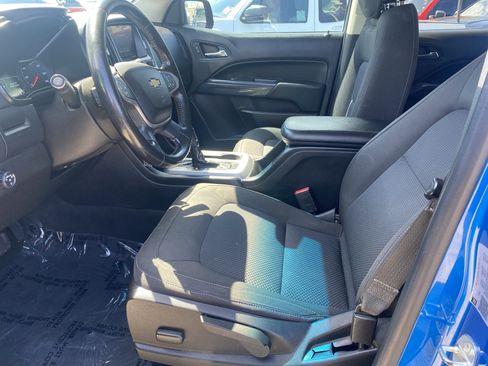 Used 2021 Chevrolet Colorado LT w/ LT Convenience Package RWD image 13