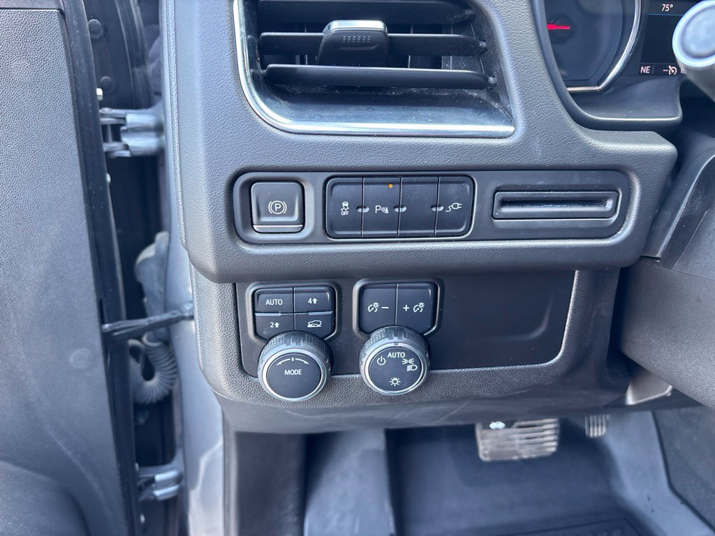Used 2021 Chevrolet Tahoe RST AWD/4WD image 14