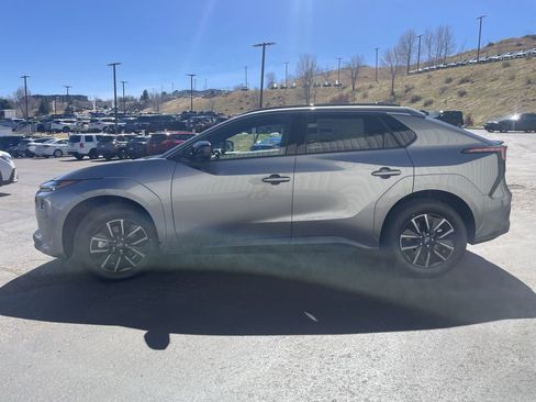 New 2026 Subaru Solterra Premium image 4