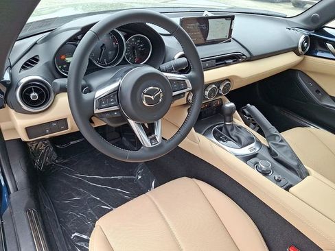 New 2026 MAZDA MX-5 Miata Grand Touring w/ Appearance Package RWD image 12