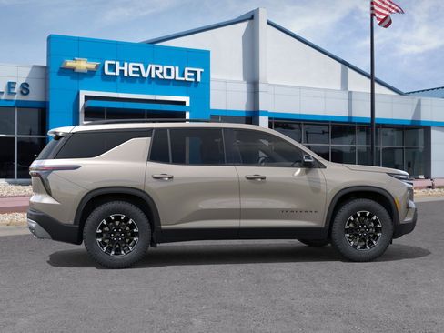 New 2026 Chevrolet Traverse Z71 w/ LPO, Floor Liner Package image 50