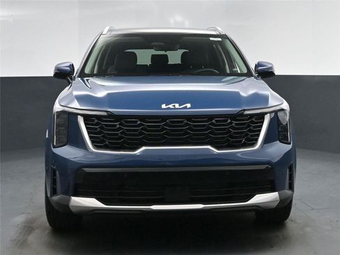 New 2026 Kia Sorento S w/ S Panoramic Sunroof Package image 16