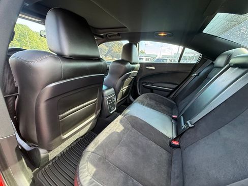 Used 2020 Dodge Charger Scat Pack RWD image 14