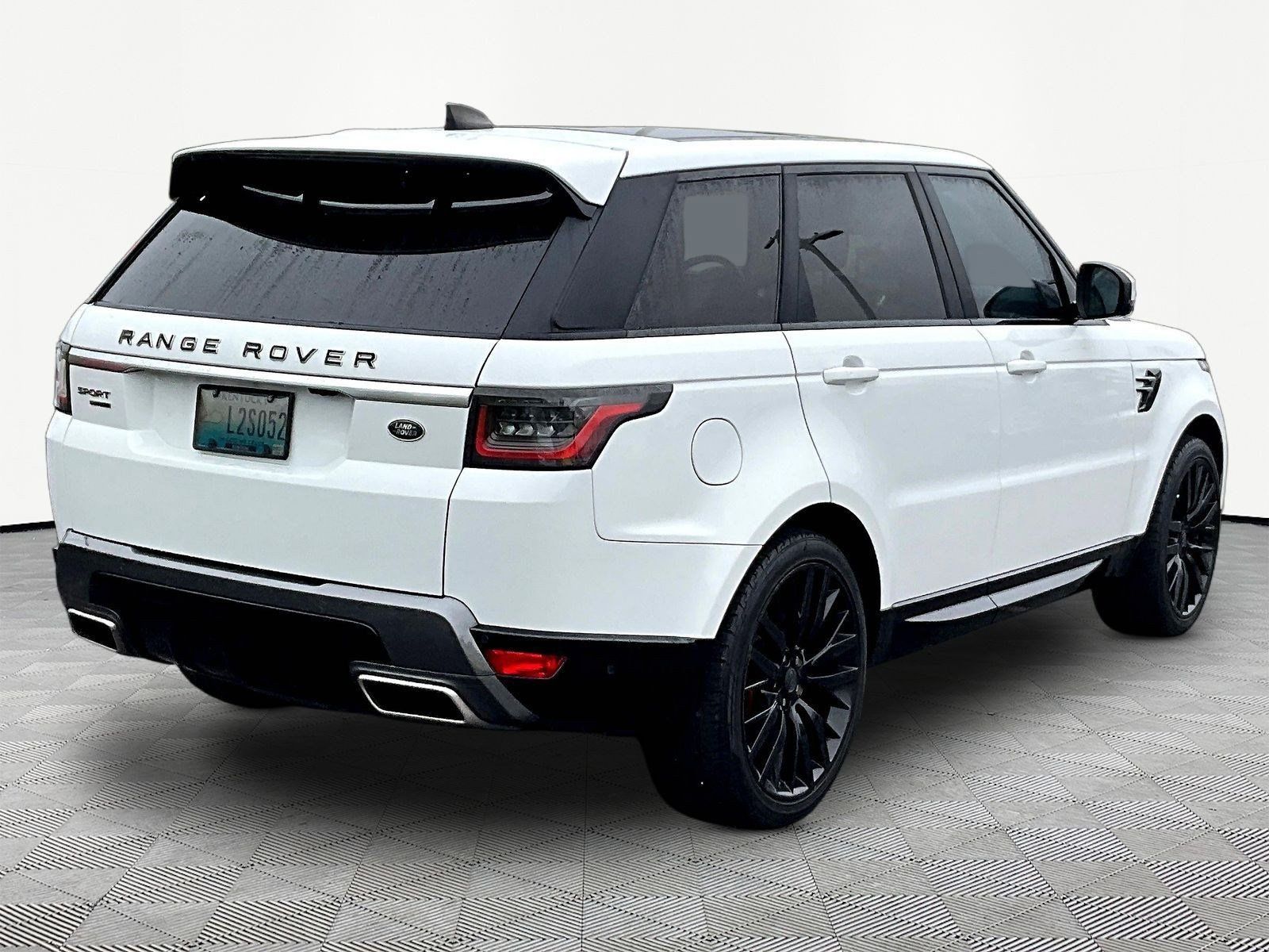 Used 2018 Land Rover Range Rover Sport HSE AWD/4WD image 6