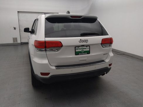 Used 2018 Jeep Grand Cherokee Limited w/ Luxury Group II RWD image 6
