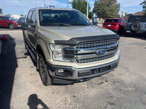 Used 2018 Ford F150 Lariat w/ Equipment Group 502A Luxury AWD/4WD image 4