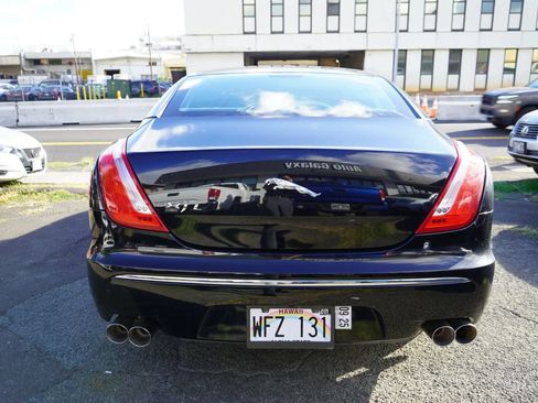 Used 2011 Jaguar XJ L Supersport RWD image 21