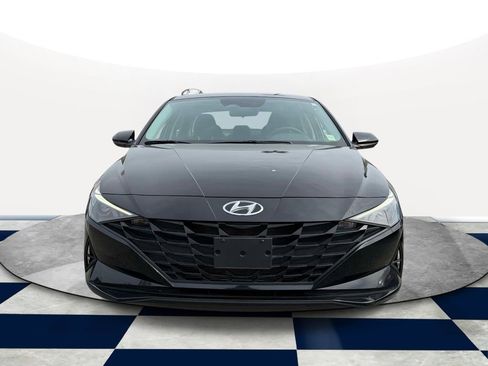 Certified 2023 Hyundai Elantra SEL FWD image 2