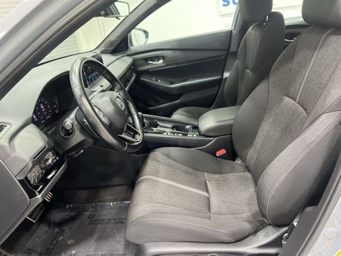 Used 2024 Honda Accord Sport image 11
