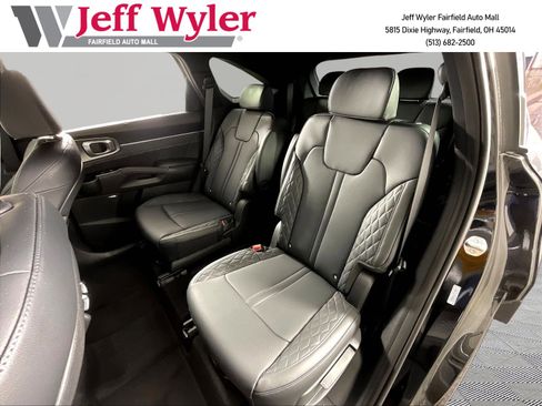 New 2026 Kia Sorento SX Prestige AWD/4WD image 18