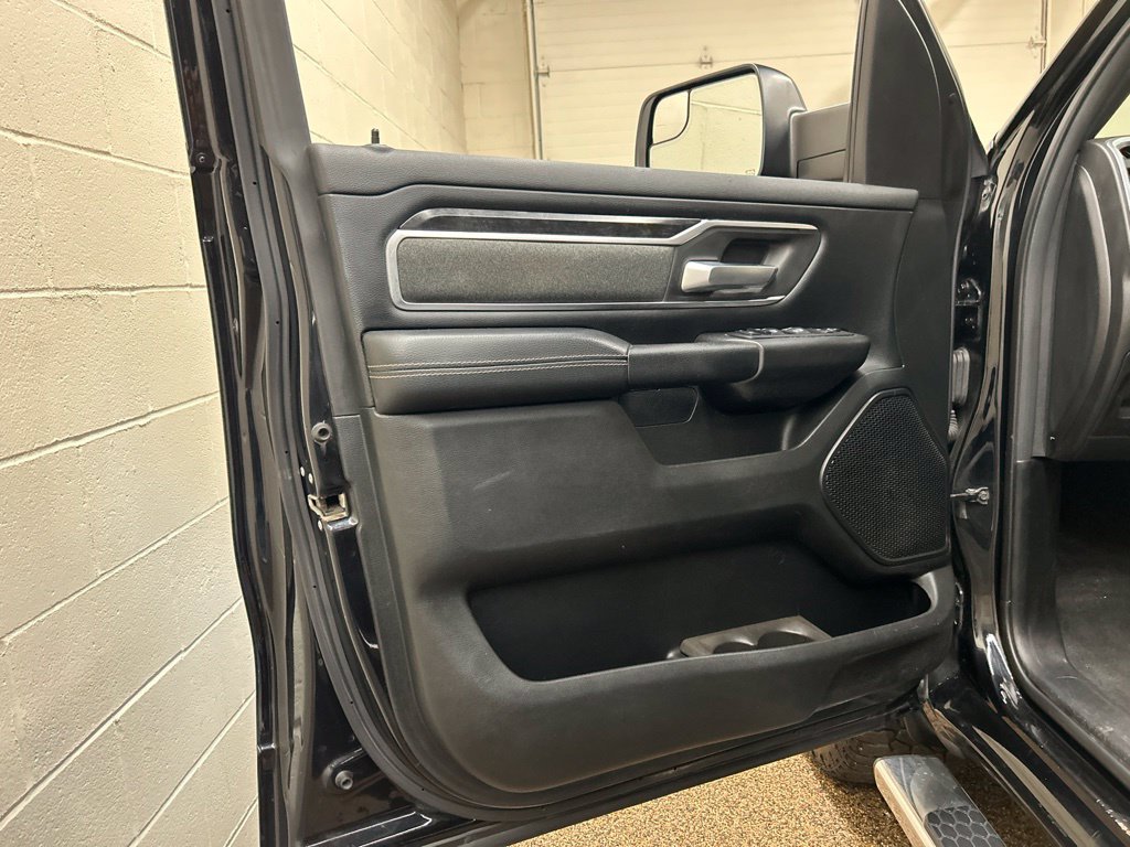 Used 2019 RAM 1500 Big Horn AWD/4WD image 18