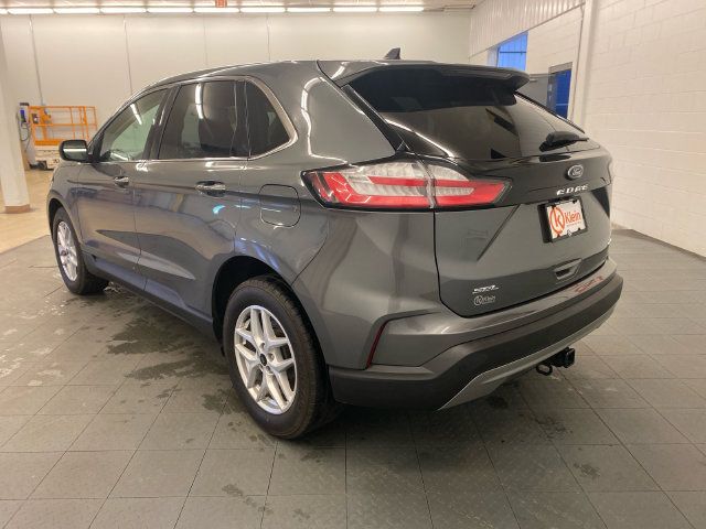 Used 2024 Ford Edge SEL w/ Convenience Package AWD/4WD image 6