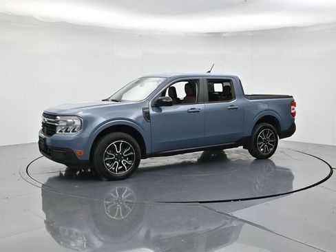 Certified 2024 Ford Maverick Lariat w/ 4K Tow Package AWD/4WD image 5