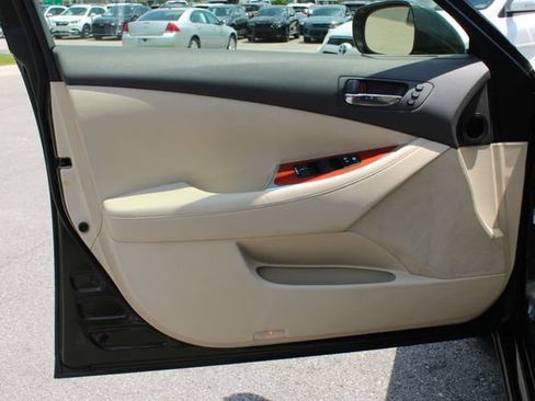 Used 2010 Lexus ES 350 FWD image 10