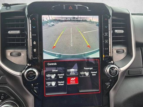 Used 2020 RAM 1500 Big Horn AWD/4WD image 10